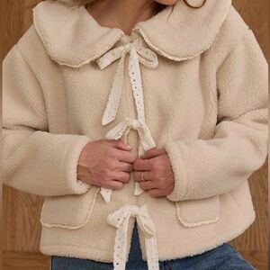 Rylee + Cru Shearling Collared Coat – Natural